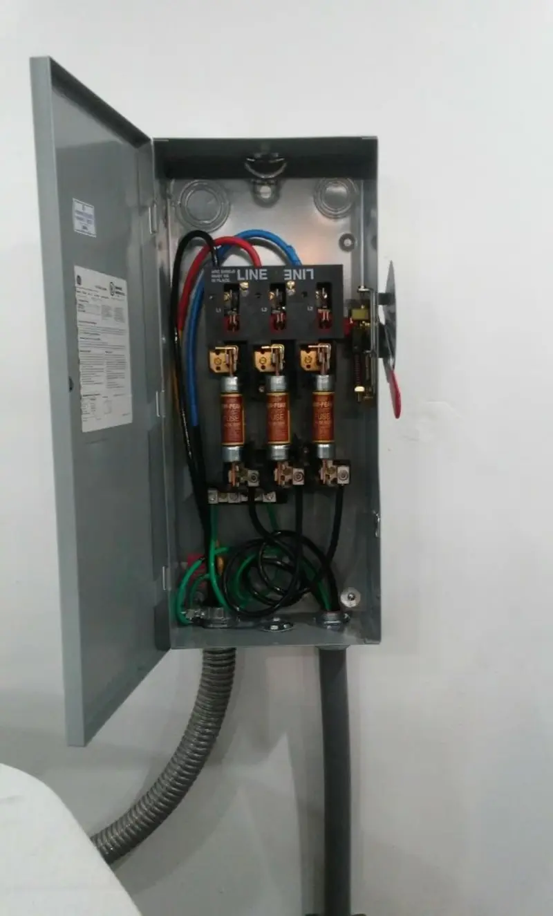 Three-phase disconnect switch installed for Electrical Wiring & Rewiring in Unionville